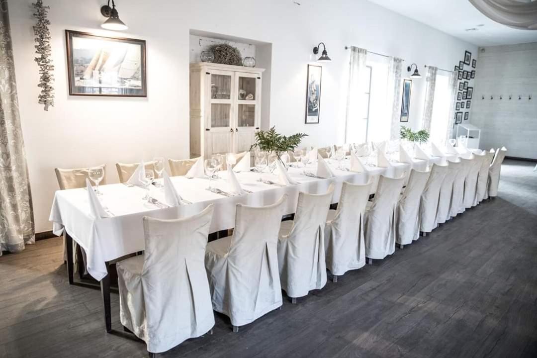 Portus Hotel